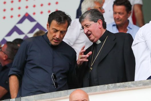 GERMOGLI PH: 27 AGOSTO 2023 FIRENZE STADIO ARTEMIO FRANCHI SERIE A FIORENTINA VS LECCE NELLA FOTO ARCHITETTO CASAMONTI E CARDINALE BETORI Casamonti: “Viola Park in 3 anni, un record! Fiorentina al Franchi? Commisso…”- immagine 2