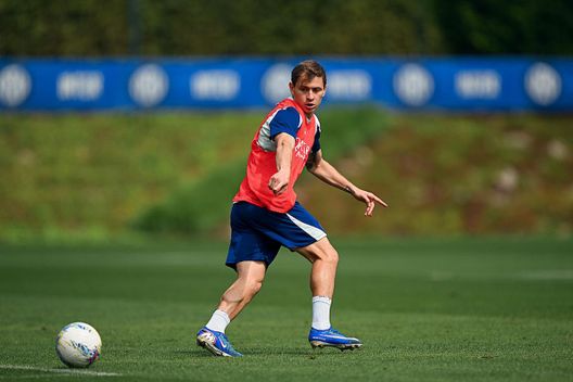 VIDEO / Inter, Barella con una rovesciata strappa applausi in allenamento- immagine 2