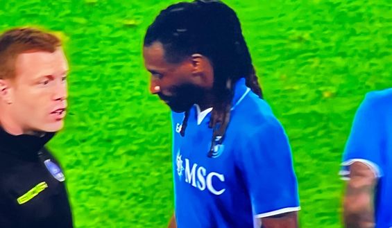 Al 58' del secondo tempo Anguissa accusa un problema all'addome e Antonio Conte sceglie di sostituirlo con Billing problema anguissa