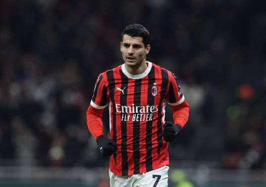 MILAN, ITALY - JANUARY 11: Alvaro Morata of AC Milan celebrates after scoring the goal during the Serie A match between AC Milan and Cagliari at Stadio Giuseppe Meazza on January 11, 2025 in Milan, Italy. (Photo by Claudio Villa/AC Milan via Getty Images) Morata-Girona