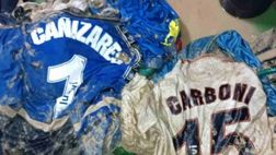 Valencia, il gesto di José: recupera e mette all’asta la sua collezione di maglie