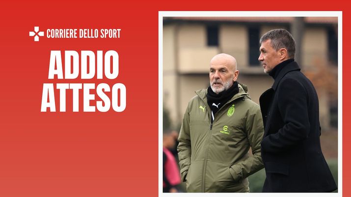 Stefano Pioli (allenatore AC Milan) qui con Paolo Maldini durante una seduta di allenamento a Milanello | Milan News (Getty Images) Pioli Maldini AC Milan Milanello