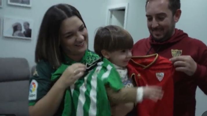 Lei Betis, lui Siviglia: la vita di una coppia che non può vedere i derby insieme, e il bimbo? - immagine 1
