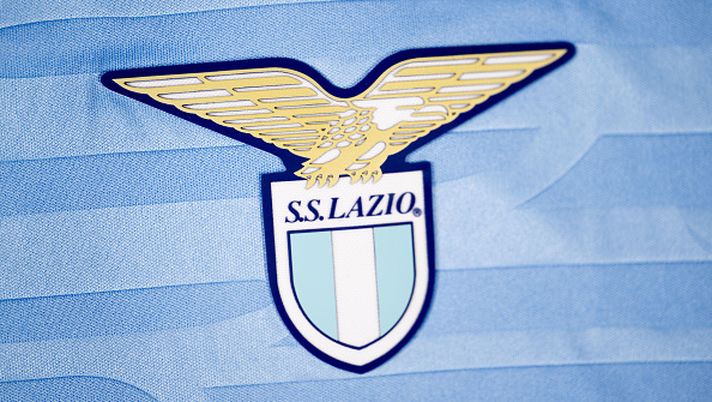 Lazio, presentate le nuove maglie 2025-26: Campidoglio fonte di ispirazione - immagine 1