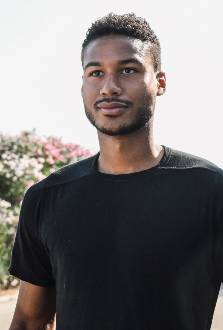 GALLERY Primo giorno di scuola a Castel Volturno: ritorni e volti nuovi - immagine 8