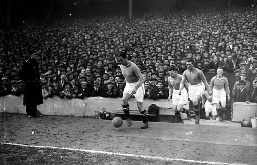 Dixie Dean nel 1933 (Photo by J. A. Hampton/Topical Press Agency/Getty Images) Quasi 100 anni fa Dixie Dean segnò più di Haaland: ecco il nuovo record da battere…- immagine 4