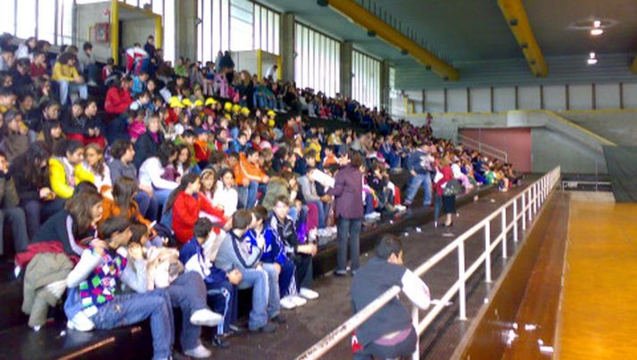 Serie A calcio a 5, derby storico tra Sporting Sala Consilina e Feldi Eboli: sospeso per black-out Serie A calcio a 5, derby storico tra Sporting Sala Consilina e Feldi Eboli: sospeso per black-out - immagine 1
