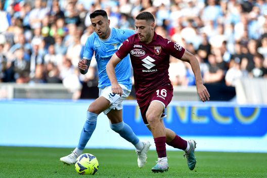 ROME, ITALY - APRIL 22: Matias Vecino of SS Lazio compete for the ball with Nikola Vlasic of Torino FC during the Serie A match between SS Lazio and Torino FC at Stadio Olimpico on April 22, 2023 in Rome, Italy. (Photo by Marco Rosi - SS Lazio/Getty Images)
