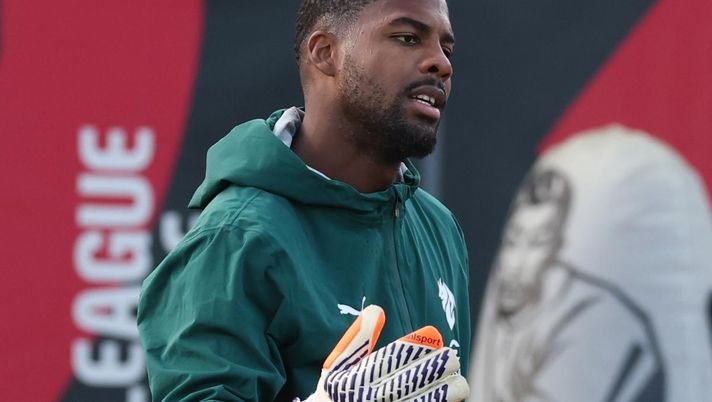 Milan, toto portiere: chi è l'erede giusto per Maignan? Il confronto tra tre candidati. Un dato ...