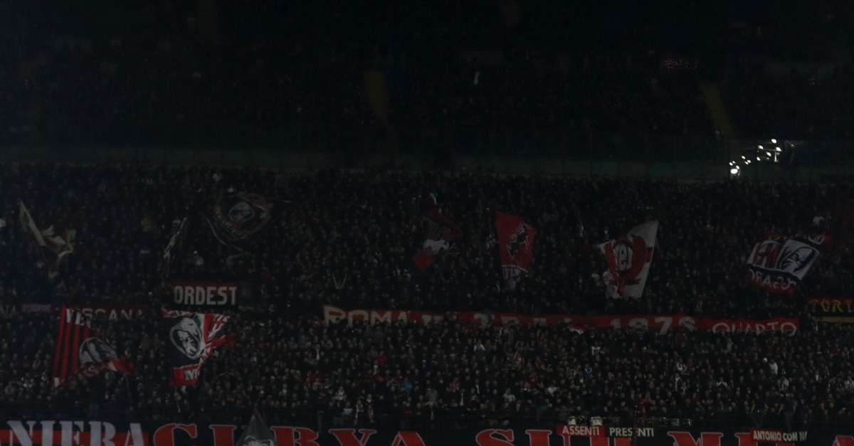 curva sud continua la polemica sui prezzi dei biglietti il milan subisce passivamente da Pianetamilan.it curva sud continua la polemica sui prezzi dei biglietti il milan subisce passivamente