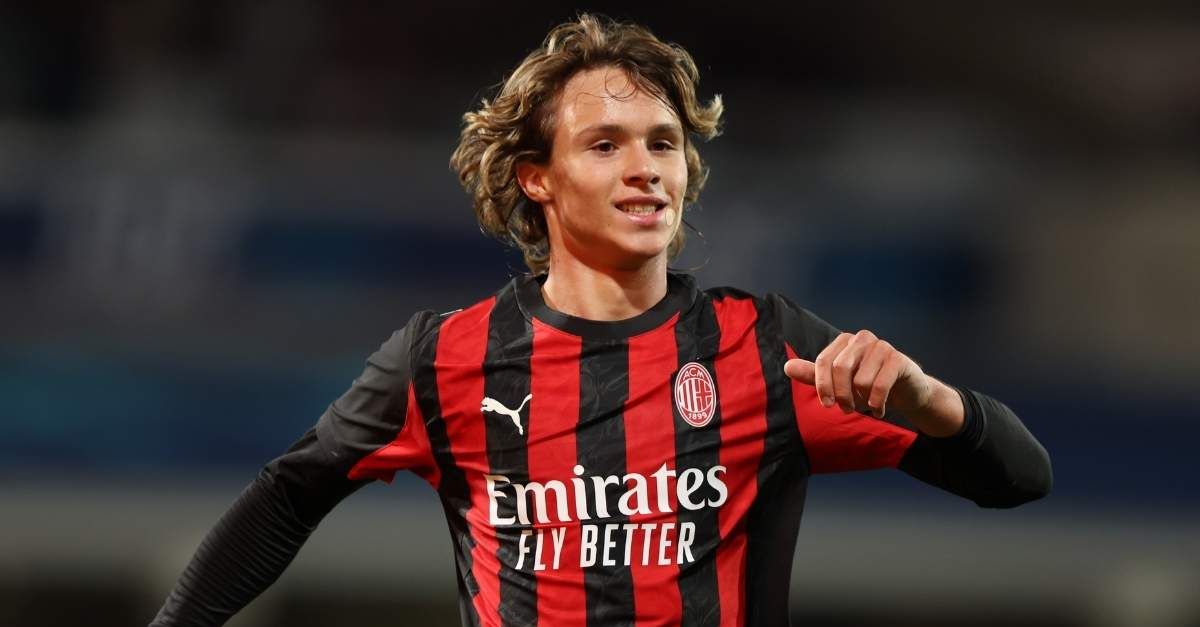 Milan in prestito: Comotto illumina in Serie B, Zeroli cambia maglia e Camarda si fa male Milan in prestito: Comotto illumina in Serie B, Zeroli cambia maglia e Camarda si fa male