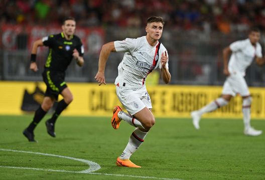 (Photo by Claudio Villa/AC Milan via Getty Images) Tutti i derby di mercato della settimana by Schira: Inzaghi blindato, Jovic piano B Milan- immagine 2