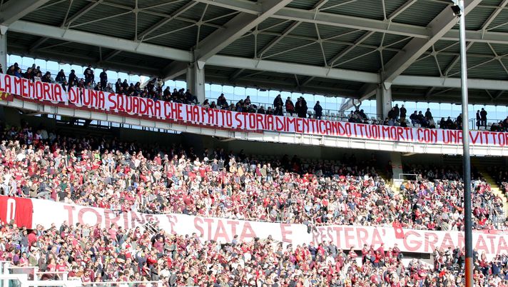 Striscioni-vergogna su Superga: denunciati tre bianconeri - immagine 1