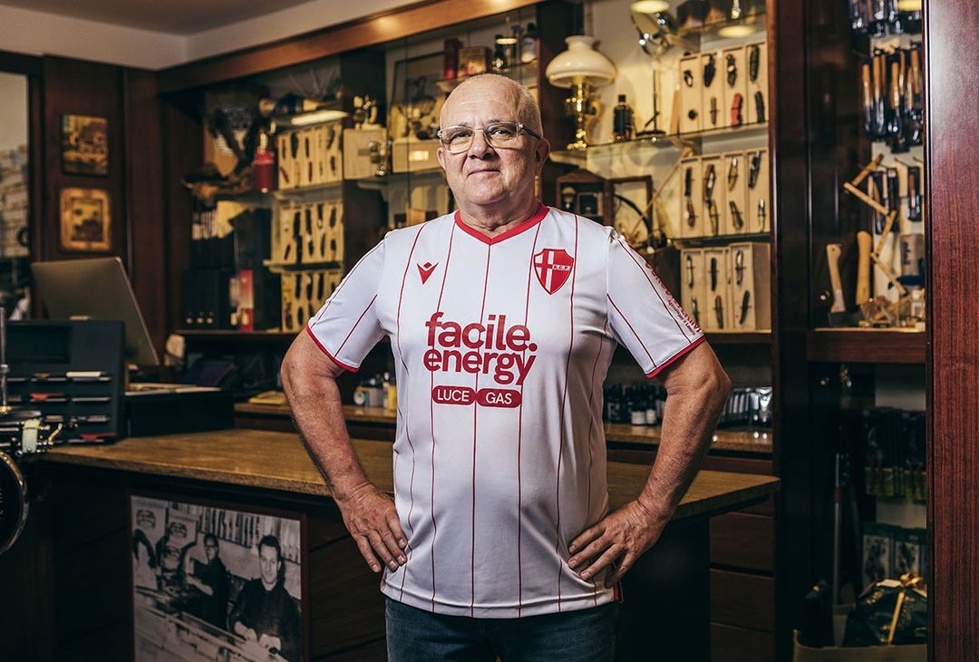 La maglia Home del Calcio Padova 2023/24 - immagine 12