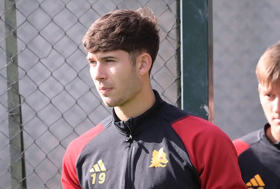 Roma, seduta con vista sul Lecce: in gruppo Dybala e Renato Sanches – FOTO GALLERY - immagine 28