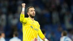 Abraham ferma il Galatasaray, Pau Lopez eroe della serata e l’esordio di Sensi: il week-end degli ex Serie A