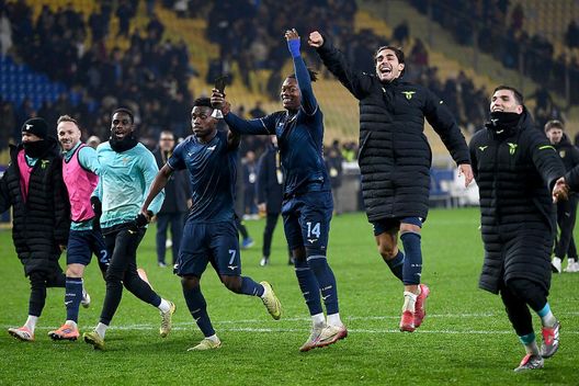 Getty Images Serie A, la Lazio la spunta in nove sul Parma: 1-0!- immagine 2