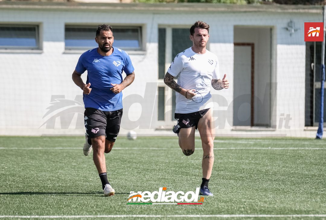 FOTO Palermo, Brunori raggiunge i rosa: l’allenamento del bomber a Marineo (GALLERY) - immagine 6