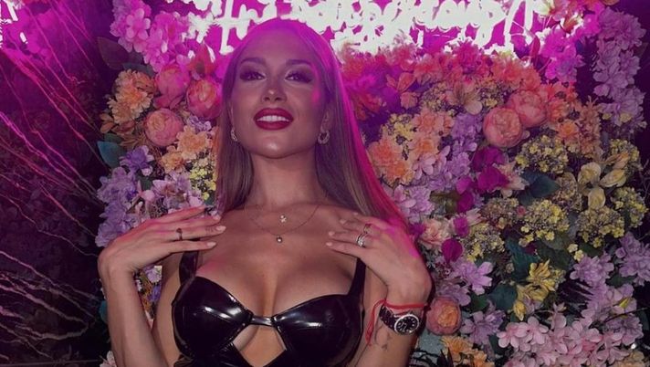 La moglie di Lautaro Martinez sui social: “Ecco perché mi pesa quando lui è in viaggio” - immagine 1