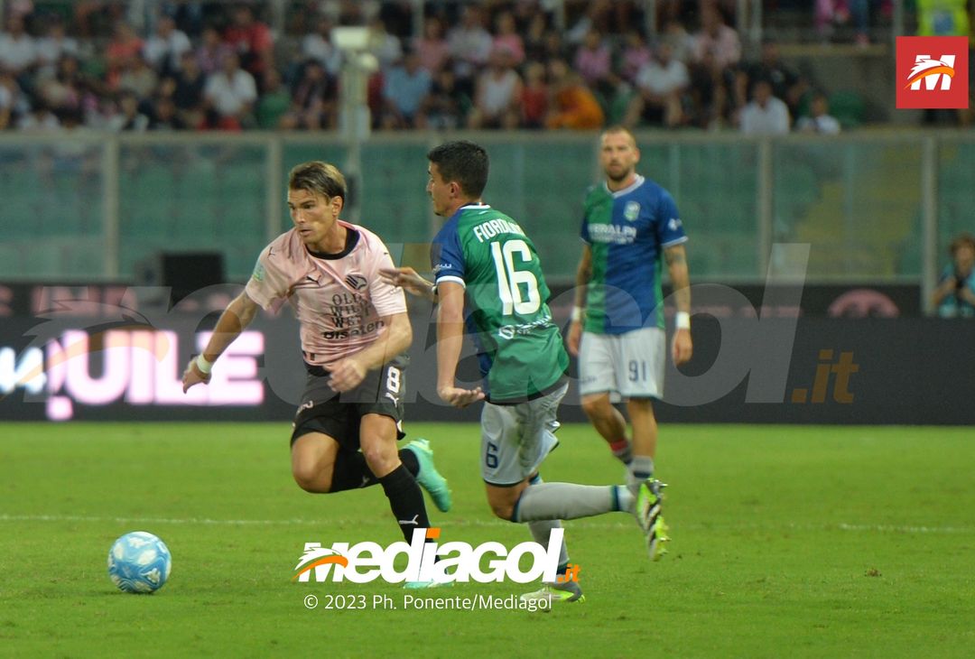 FOTO Palermo-Feralpisalò 3-0, 4ª giornata Serie B 2023-2024 (GALLERY) - immagine 77