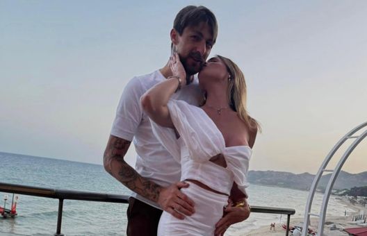 Lady Acerbi: “Contenta che giochi all’Inter, ho rito scaramantico. La mia posizione preferita…” Lady Acerbi: “Contenta che giochi all’Inter, ho rito scaramantico. La mia posizione preferita…” - immagine 1