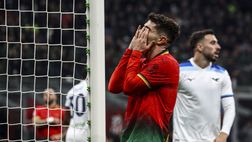 Milan, che tragedia! Perde al 98° con la Lazio. Pedro spedisce Conceicao all’Inferno