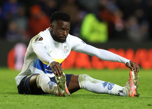 Glasgow, Scozia - 30 gennaio 2025: Ousseynou Niang dell'Union Saint-Gilloise durante la partita contro i Rangers FC. (Foto di Ian MacNicol/Getty Images) Union Saint-Gilloise e Bruges si giocheranno il titolo: il trofeo in elicottero- immagine 2