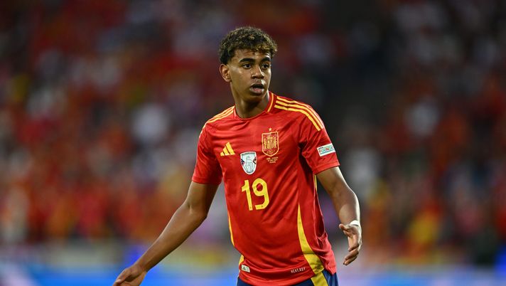 Lamine Yamal, Spagna