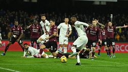 Milan, altra delusione: solo 2-2 con la Salernitana. La Fiorentina vince a Monza