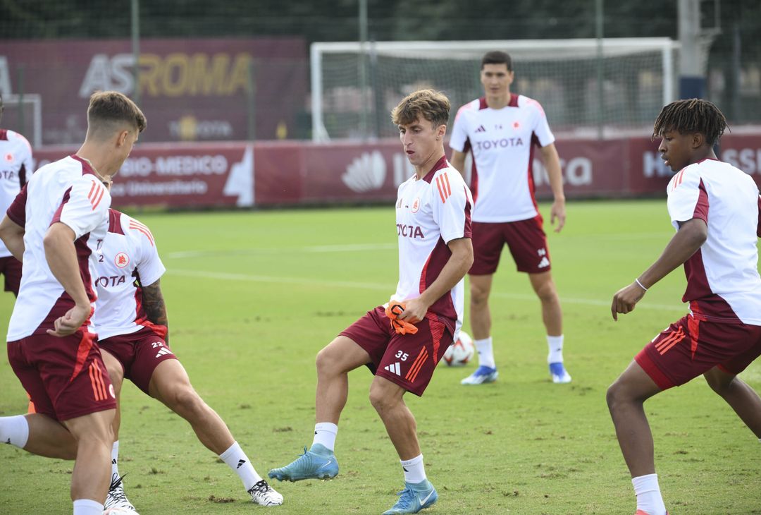 Roma, l’allenamento di oggi in vista dell’Athletic Bilbao – FOTO GALLERY - immagine 34
