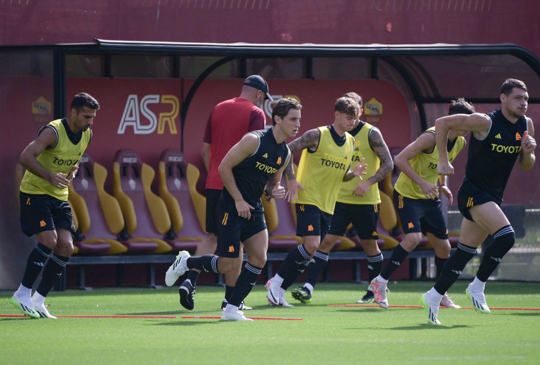 Roma al lavoro per preparare la partita contro lo Sheriff – FOTO GALLERY - immagine 14