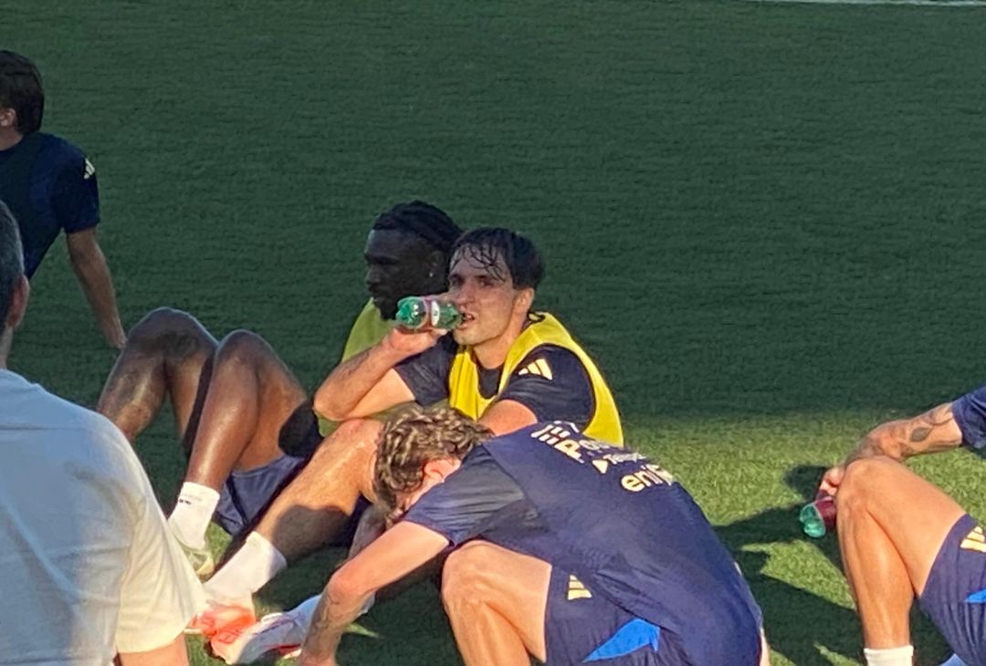 GALLERY VN – Kean e Ranieri in azzurro: tra autografi e colloqui con Spalletti - immagine 6