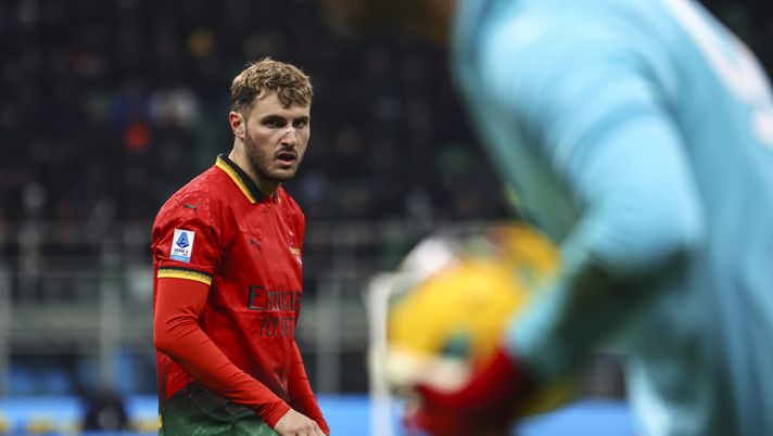 Gimenez: “I tifosi hanno crocifisso un Milan arrivato 2º, immagino ora…”  gimenez-intervista-dichiarazioni-gq-messico-pulisic