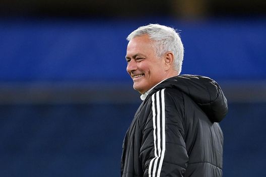 UFFICIALE – Benfica: “Il Real pagherà la clausola da 15mln per Mourinho”. Arriva Marco Silva- immagine 2