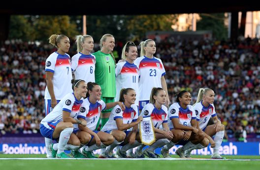 Insulti razzisti online, la calciatrice inglese Jess Carter costretta a chiudere i propri social- immagine 3