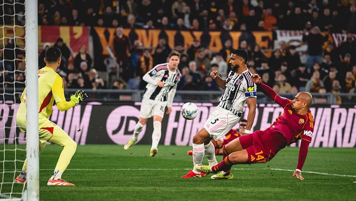 Cronaca Roma-Juventus 3-3: Gatti e Boga la riprendono nel finale. Gasp rimane a +4 - immagine 1