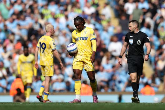 Eberechi Eze nel corso dell'ultima sfida tra Manchester City e Crystal Palace (Foto di Matt McNulty/Getty Images) Crystal Palace-Manchester City, finale di FA Cup da Goal e Over: il pronostico di DDD- immagine 4