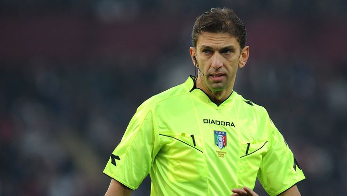 TURIN, ITALY - DECEMBER 08: Referee Paolo Tagliavento during the Serie A match between Torino FC and SS Lazio at Stadio Olimpico di Torino on December 8, 2013 in Turin, Italy. (Photo by Valerio Pennicino/Getty Images) Udinese-Torino, i precedenti con Tagliavento sorridono ai granata - immagine 1