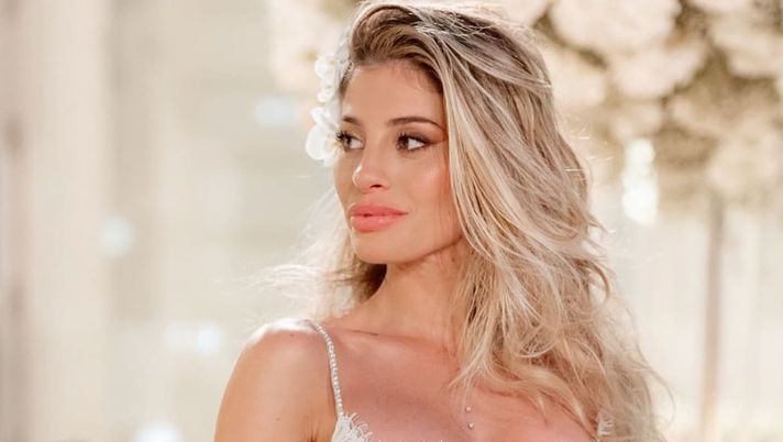 Un’hater a Chiara Nasti: “La Ferragni è solo una”. Lei non ci sta e replica così - immagine 1