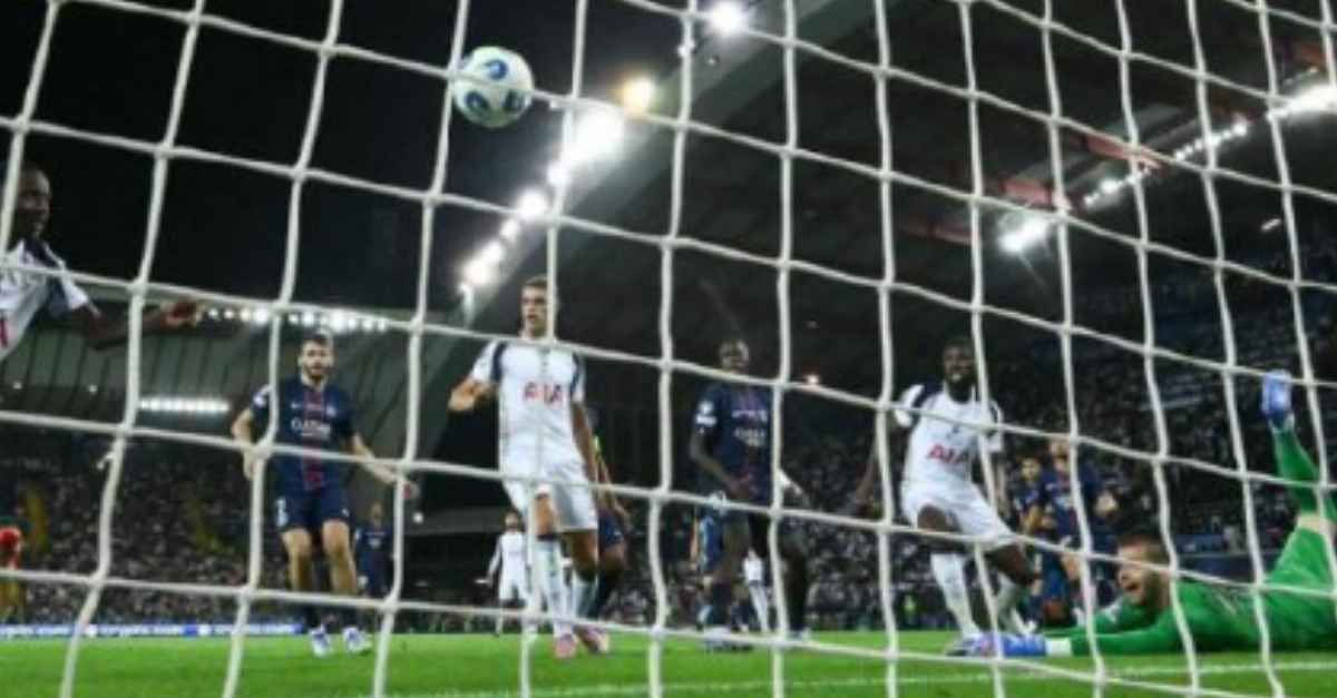 il psg vince la supercoppa europea ai rigori ecco la sintesi video