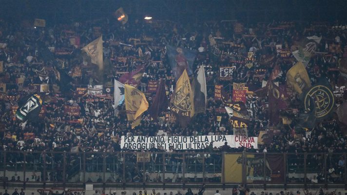 Milan-Roma, la Curva Sud ricorda De Falchi: “Per Antonio, figlio della lupa” - immagine 1