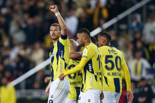 Il Fenerbahce fa la voce grossa nei match contro il Basaksehir: i precedenti- immagine 3
