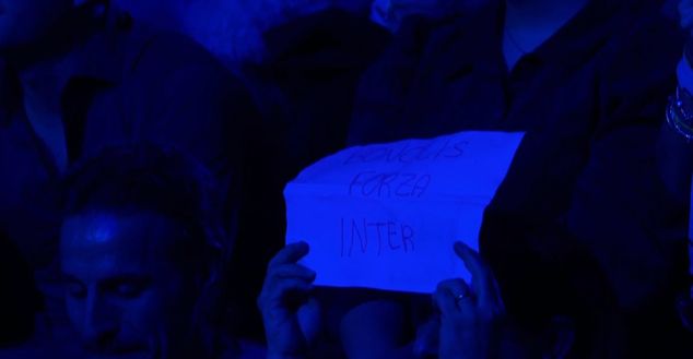 Bonolis in tv con Max Pezzali e Ligabue: “Fior fiore della Curva dell’Inter”. “La prima a San Siro…”- immagine 2