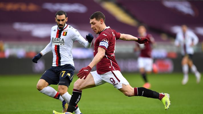 TURIN, ITALY - FEBRUARY 13: Andrea Belotti of Torino FC crosses the ball during the Serie A match between Torino FC and Genoa CFC at Stadio Olimpico di Torino on February 13, 2021 in Turin, Italy. Sporting stadiums around Italy remain under strict restrictions due to the Coronavirus Pandemic as Government social distancing laws prohibit fans inside venues resulting in games being played behind closed doors. (Photo by Valerio Pennicino/Getty Images) Lavorare per il futuro - immagine 1