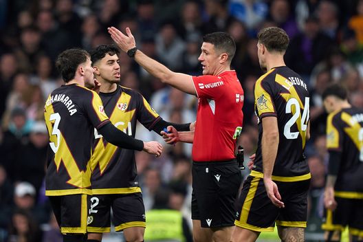 Spagna, arrestato un arbitro fintosi agente di polizia e accusato di aver violentato una sex worker- immagine 2