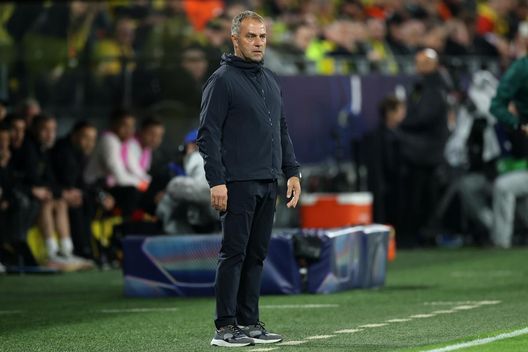 Sport – Massima tensione nello spogliatoio del Barcellona: in 3 esplodono contro Flick- immagine 2