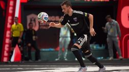 Kings League, Spizzi Florenzi spacca tre volte la porta…