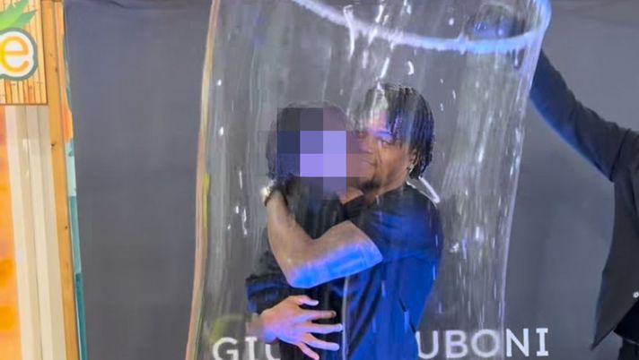 Bailey: risate, magie e bolle di sapone per il compleanno del figlio Bailey: risate, magie e bolle di sapone per il compleanno del figlio - immagine 1