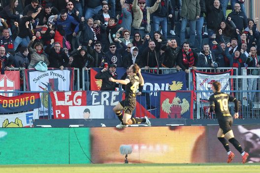 Serie A, Empoli-Genoa 1-2: Esposito fa e disfa. Parma-Monza 2-1, decide Valenti al 98′- immagine 2
