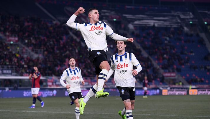BOLOGNA, ITALY - JANUARY 07: Nikola Krstovic of Atalanta celebrates scoring his team's first goal during the Serie A match between Bologna FC 1909 and Atalanta BC at Renato Dall'Ara Stadium on January 07, 2026 in Bologna, Italy. (Photo by Alessandro Sabattini/Getty Images) Atalanta Parma dove vedere